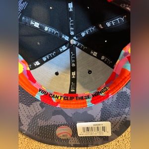 New Era 9Fifty snapback hat- new
